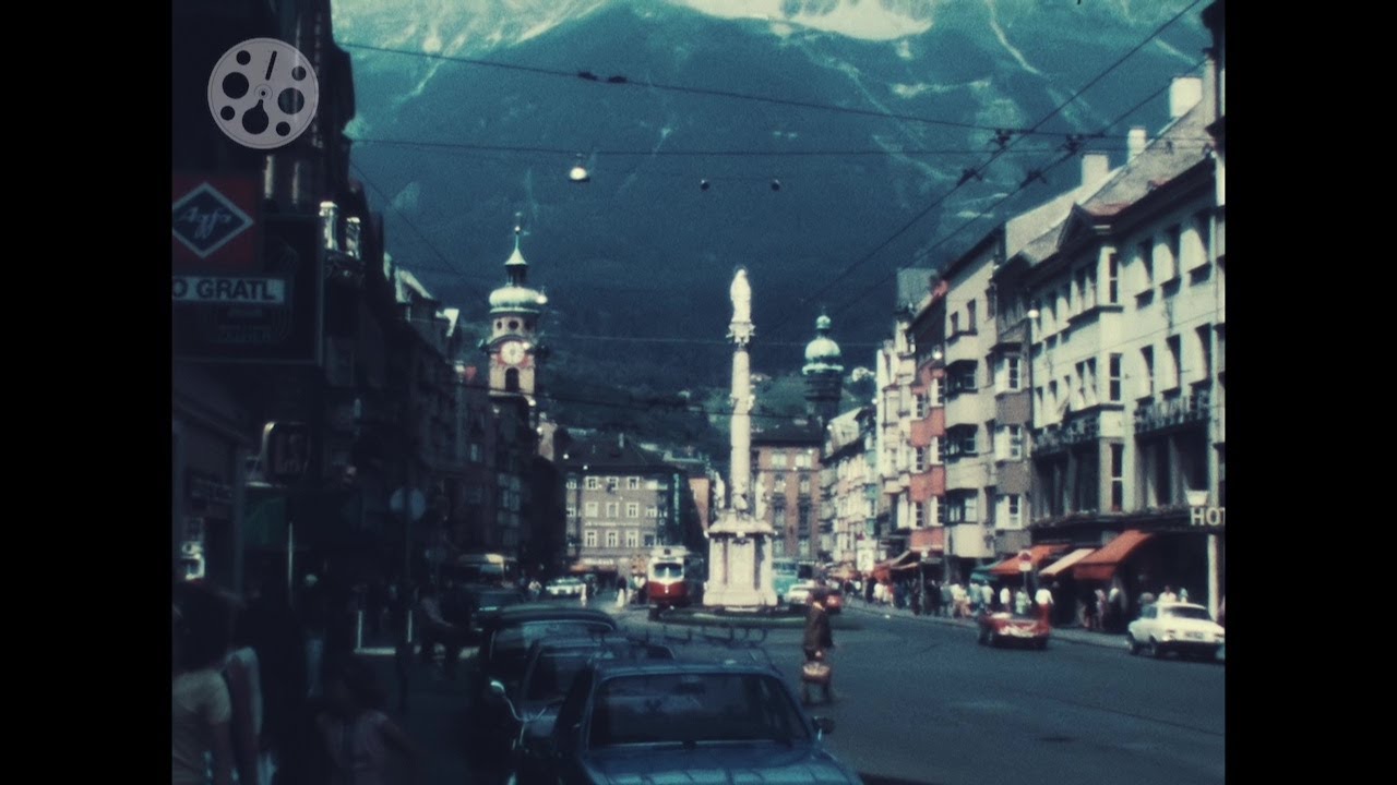 1974 - Innsbruck - Stadt - Tirol - 1970s - Austria - 8mm - Altstadt - Goldenes Dachl - Nordkette