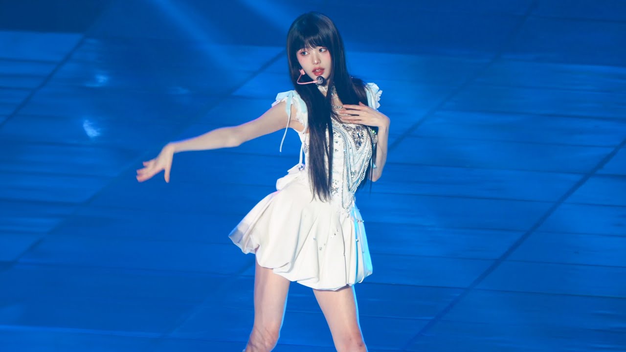 240811 아이브 장원영 'Holy Moly' (IVE WONYOUNG) [4k 60p 직캠] @SHOW WHAT I HAVE