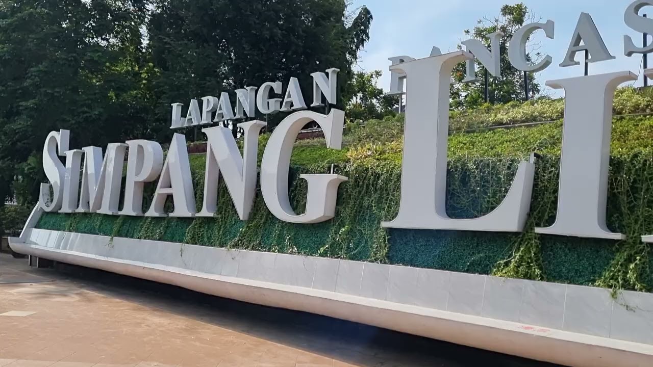 Samsung Galaxy S21+ Video Stabilization Test: Bundaran Simpang Lima, Semarang