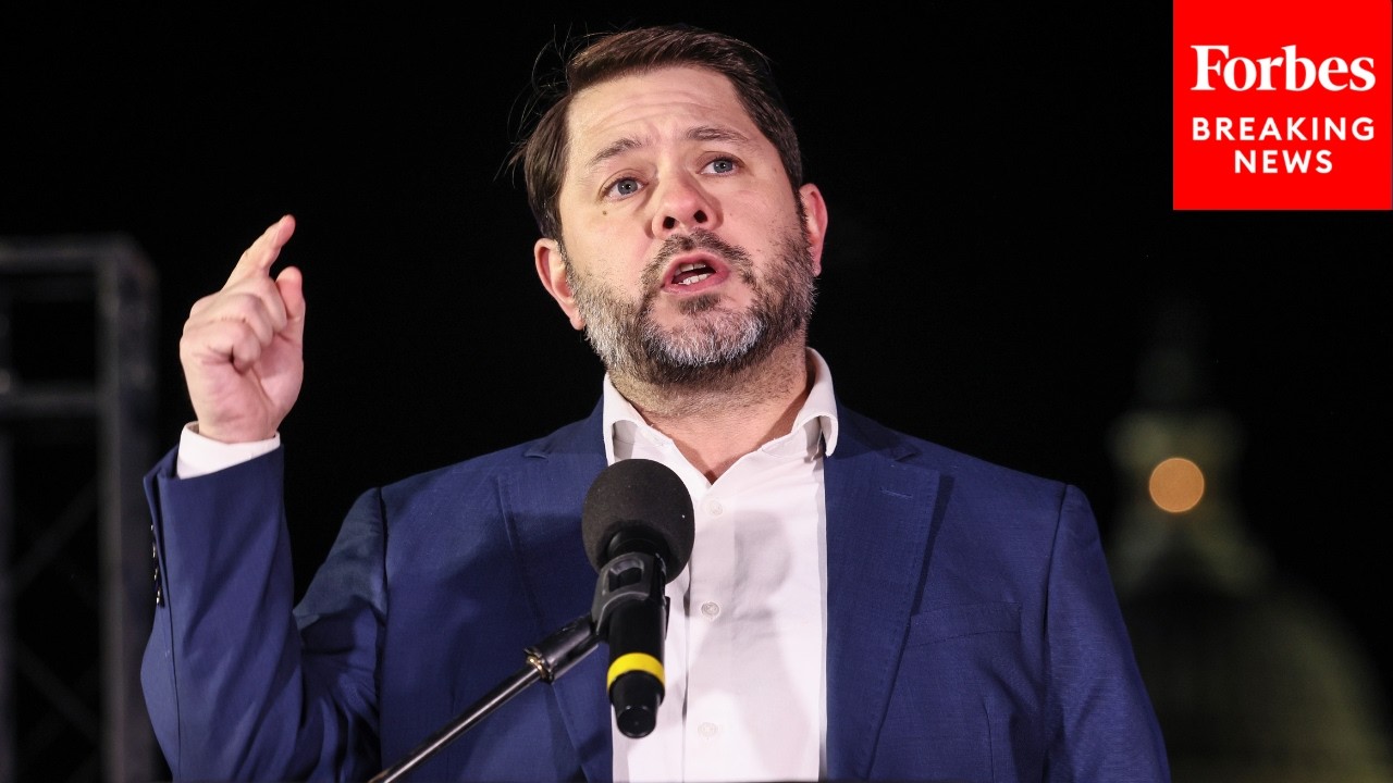 'It Is The State Of Denial': Ruben Gallego Trashes SOTU, Says GOP Has Made US 'Sicker' And 'Poorer'