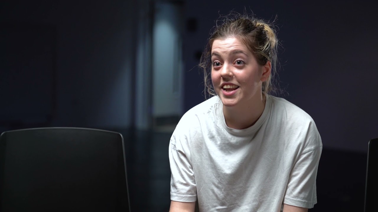 Rosie Emily Dawson performs People, Places and Things by Duncan Macmillan