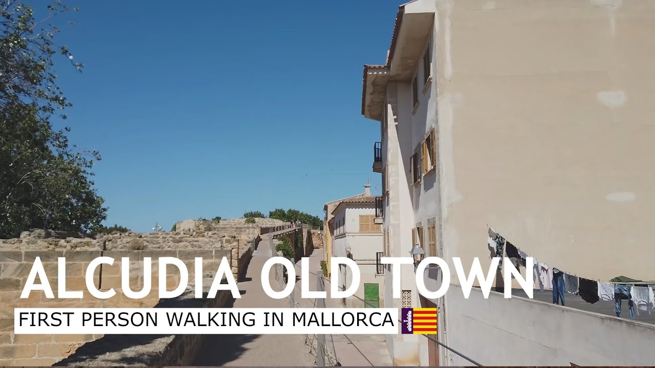 Alcudia Old Town - Mallorca - Small streets and castle wall (POV)