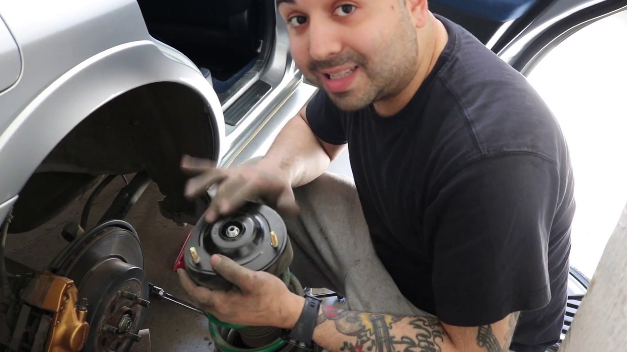 Replacing Struts on my STI