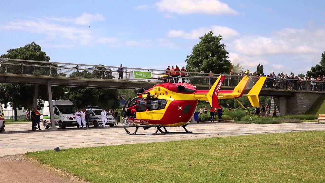Decolage. Les dragons 67 au jardin des 2 rives Strasbourg le 09/06/2013. Video 1/3 de J-L POUSSIN