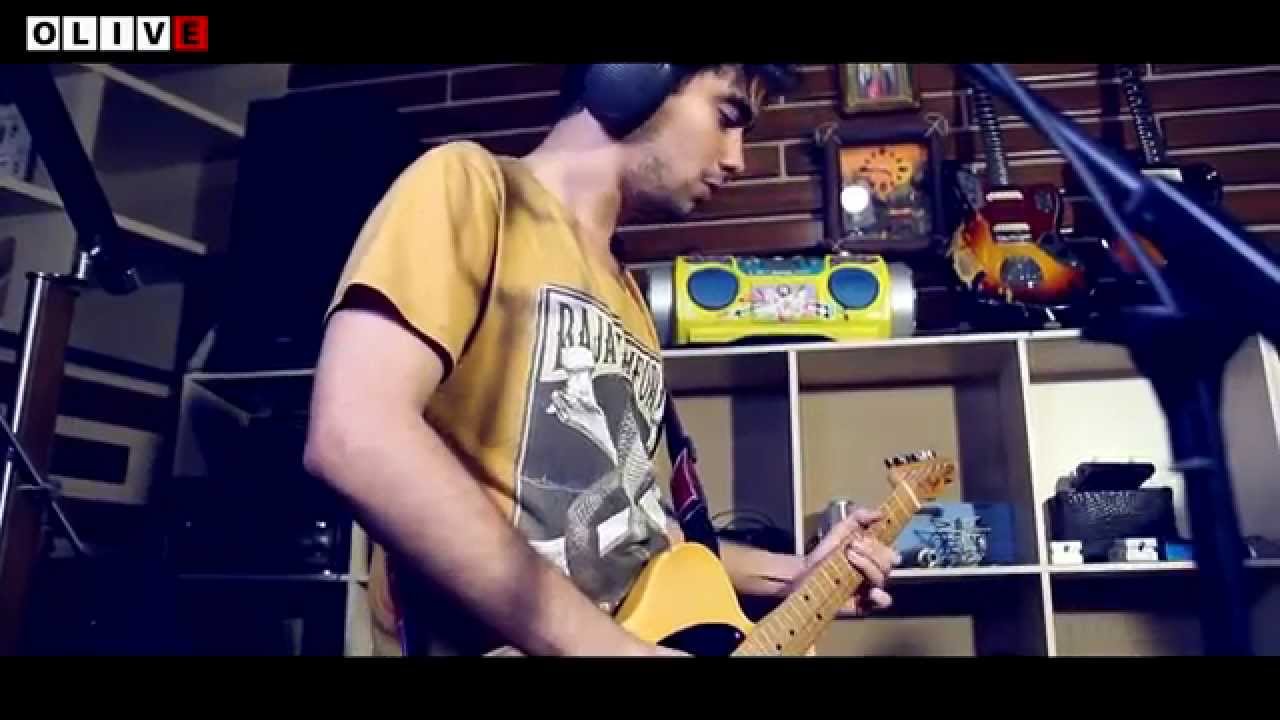 Living on Venus  - Niebo z dynamitu (live in OLIV.E)