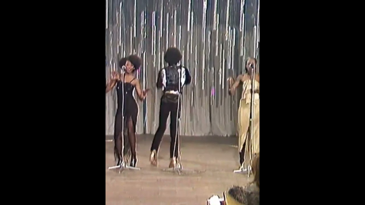 Boney M. Daddy Cool (1976)