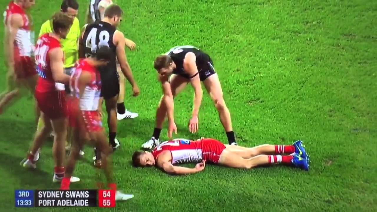 Sydney Swan Dies on Field