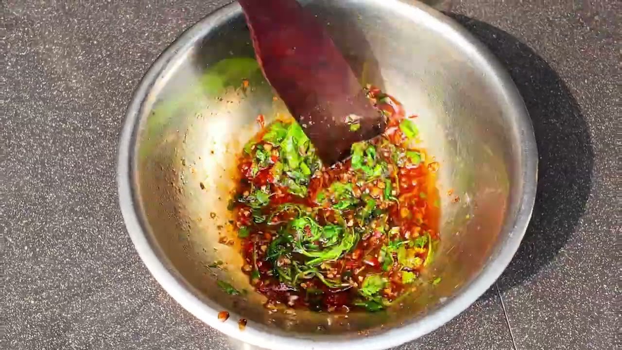 খুবই শর্টকাটে কিভাবে রেস্টুরেন্ট স্টাইলে নুডুলস রান্না করবেন বাচ্চাদের খুব প্রিয় খাবার