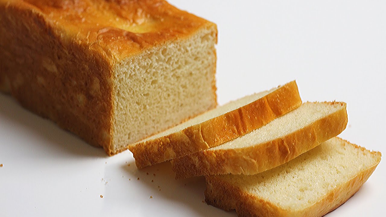 Homemade White Bread Recipe | बनाये बाजार जैसे सॉफ्ट ब्रेड | Soft and Spongy White Bread Recipe