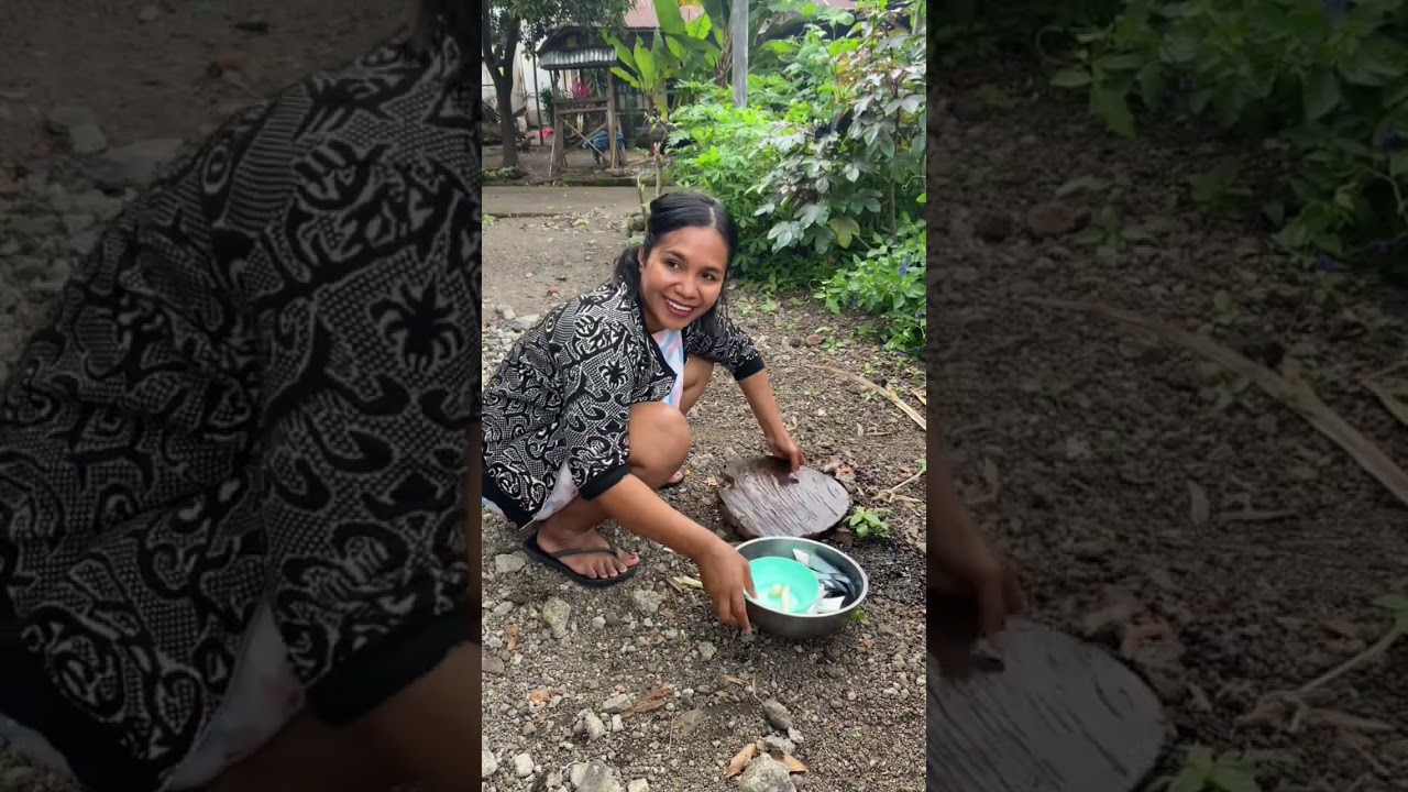 Senangnya tingal di Desa tu bgni  sayur yg pengen di makan tingal petik sj tingal kasih keluar uang 