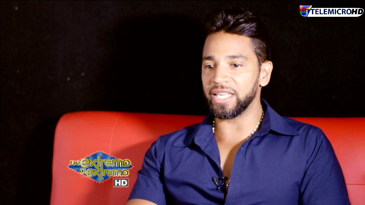 Henry Santos en Famosos al Extremo