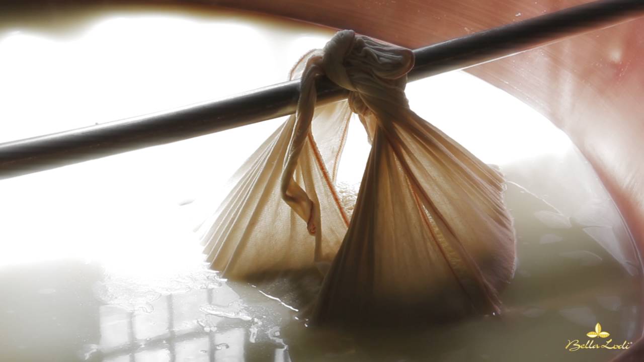 Bella Lodi. La storia dei formaggi italiani. Video by DRONE1