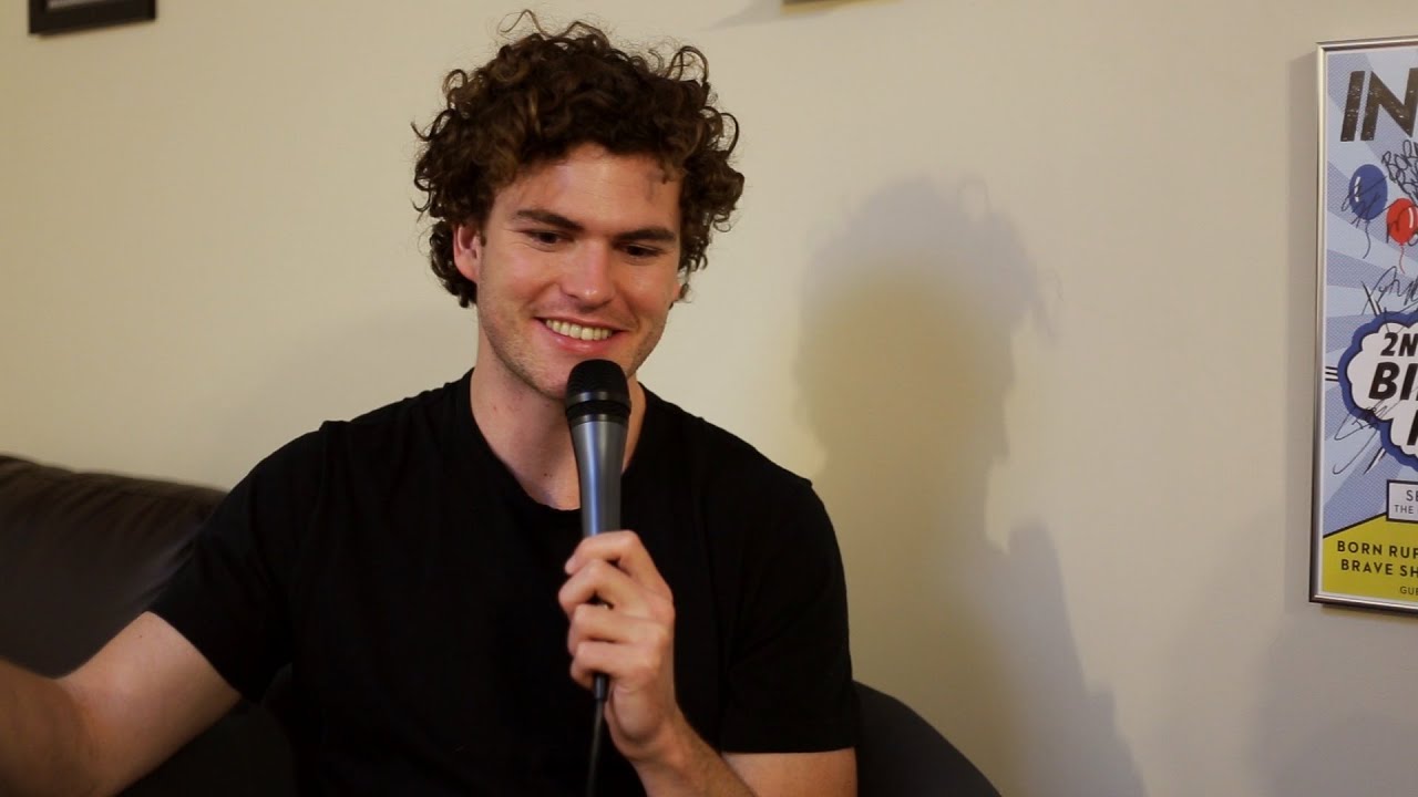 Australian slang with Vance Joy