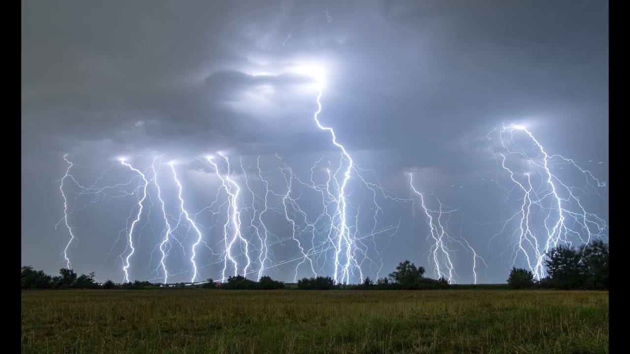 STORM CHASE - ROMANIA ( FOTOGRAFI HAI-HUI & FURTUNI ROMANIA )