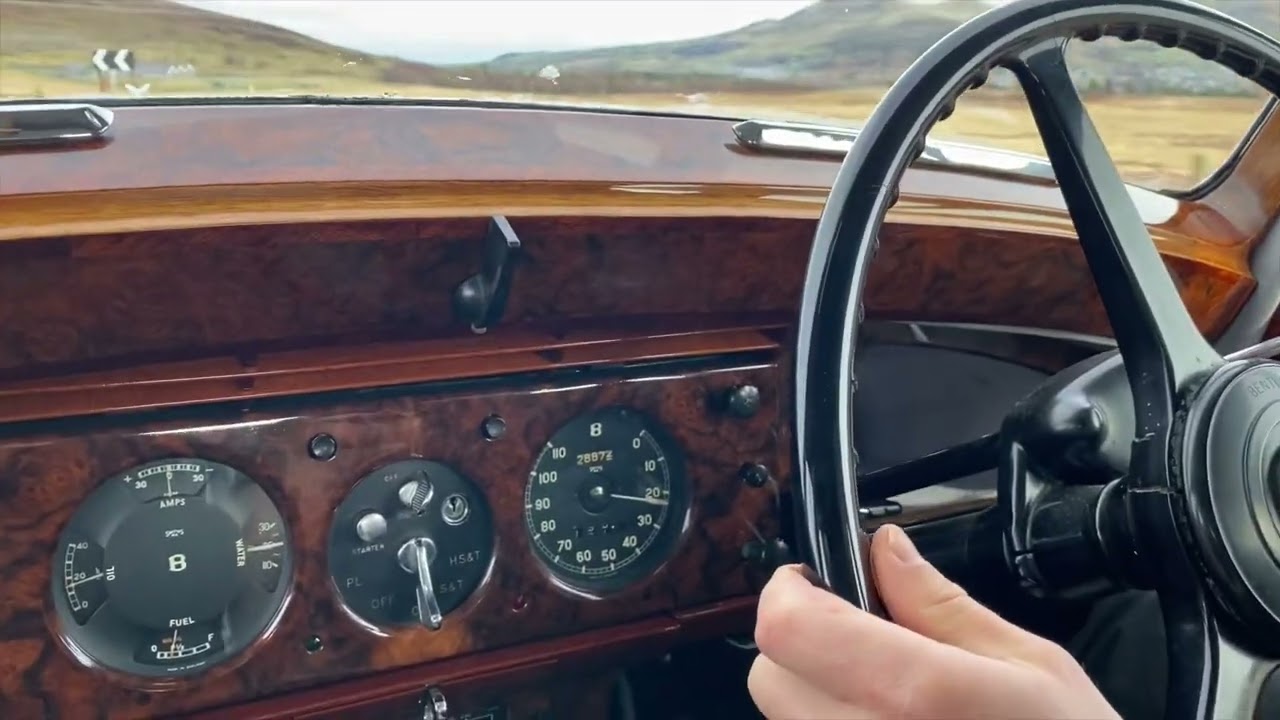 1954 Bentley R Type Automatic Sports Saloon. B49YA
