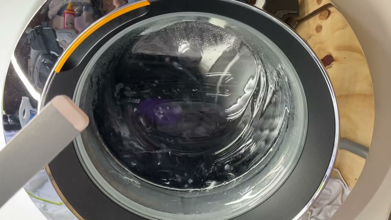 Miele W1 WEI865 Minimum iron 40
