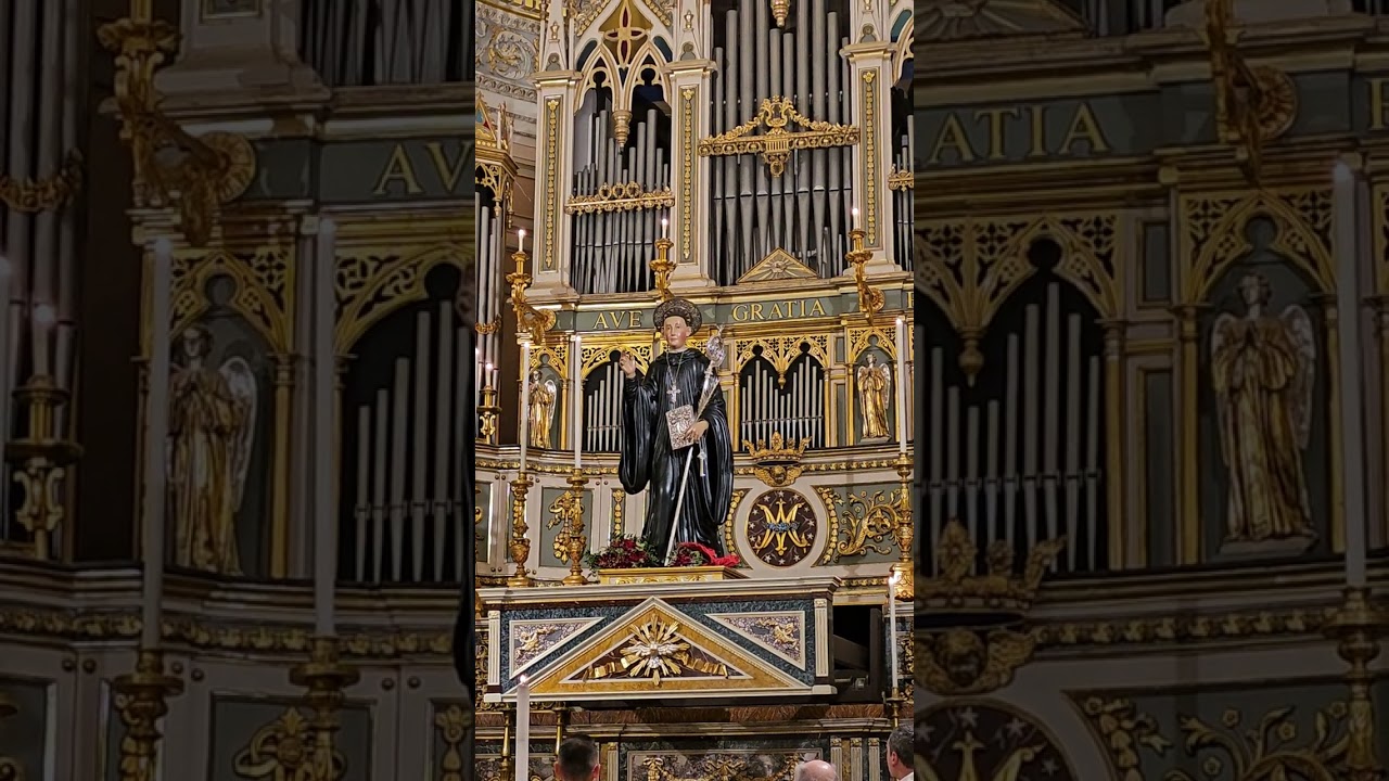 Biancavilla 6 Ottobre 2024 Canto dell'Inno e Traslazione del Santo Patrono al Fercolo
