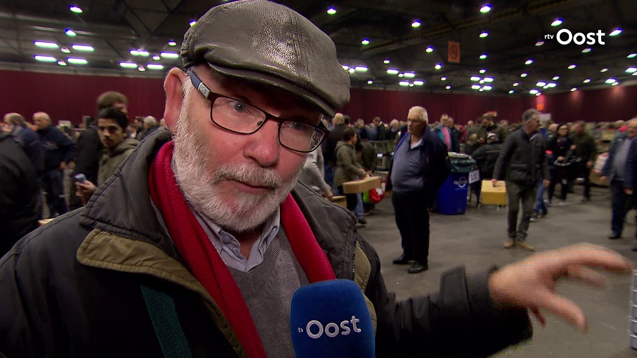 Zwolse vogelbeurs populair, maar ook kritisch geluid over ziektes en illegale handel