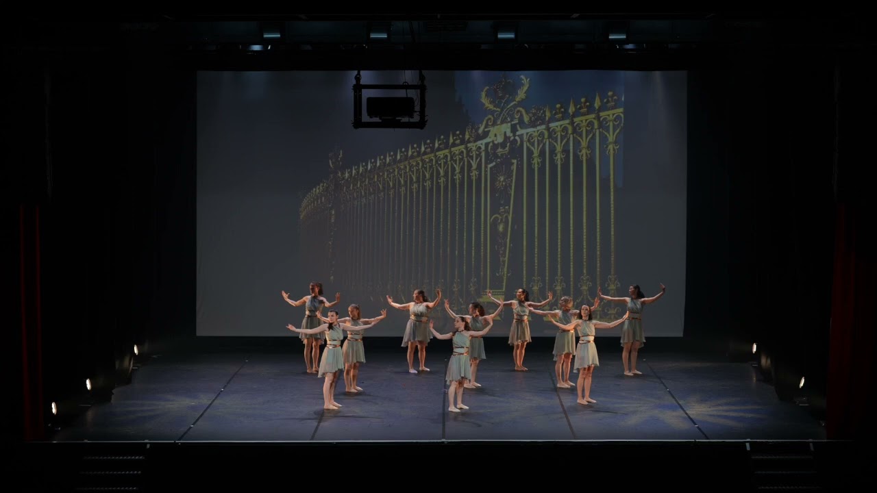 Versailles Lyrical