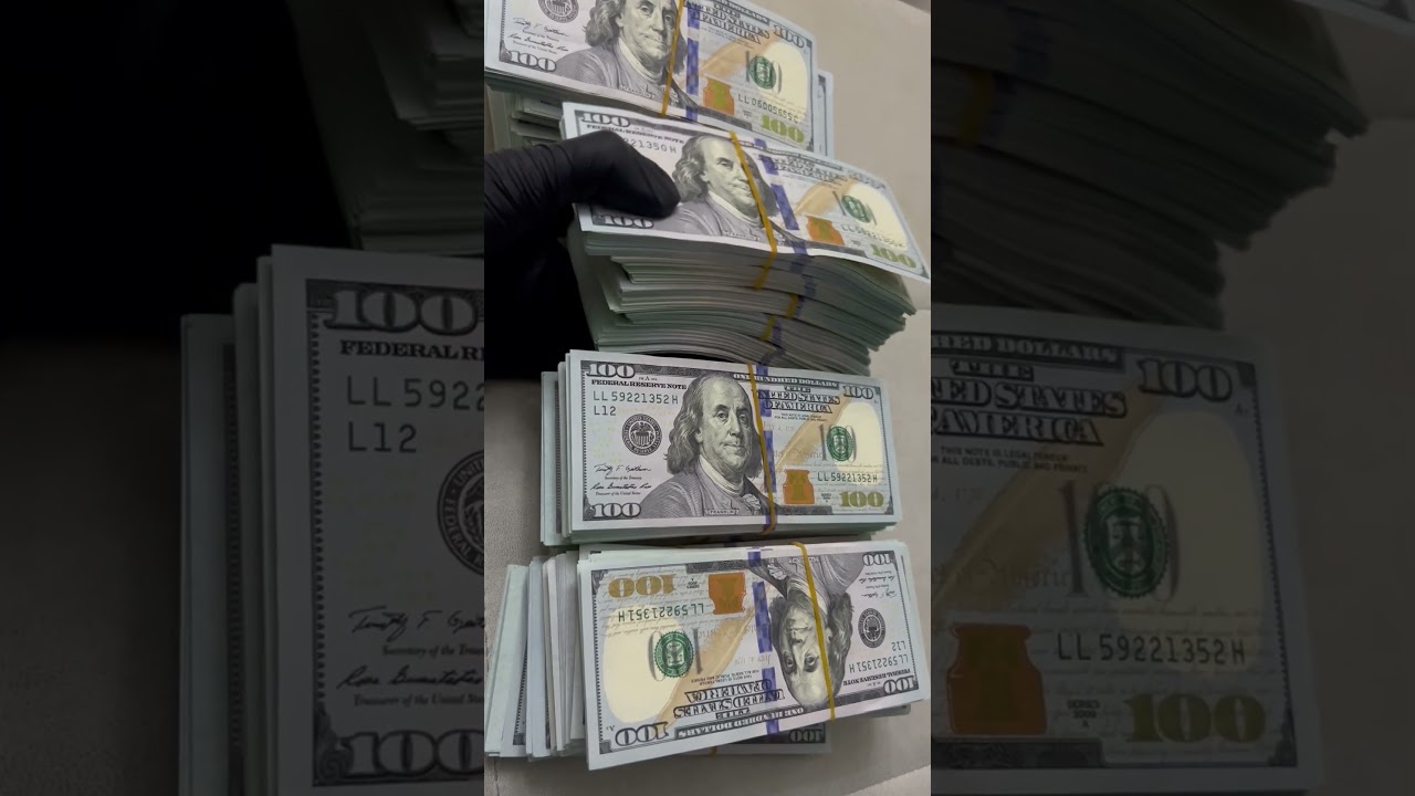 It's 200,000 dollars US 200K Money #money #dollar#cash #us