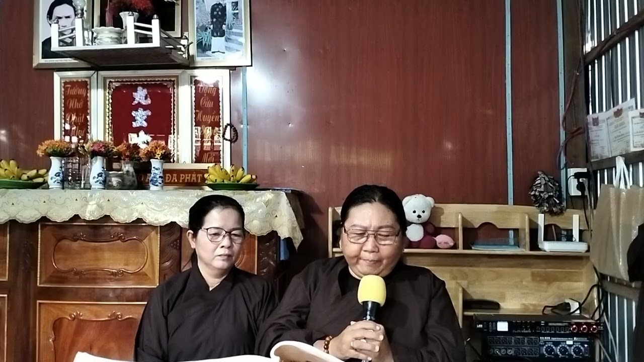 Ngày mùng 10 tại nhà thái Mình có ngâm sắm giảng Đức giáo chủ PGHH nam mô A Di Đà Phật 