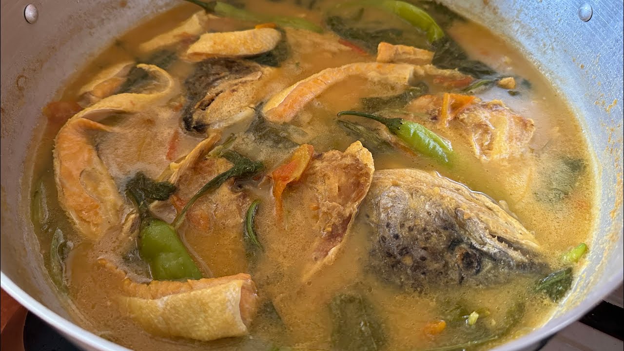 SINIGANG SA MISO ULO AT BELLY NG SALMON | HOW TO COOK | PH KAPAMPANGAN COOKING