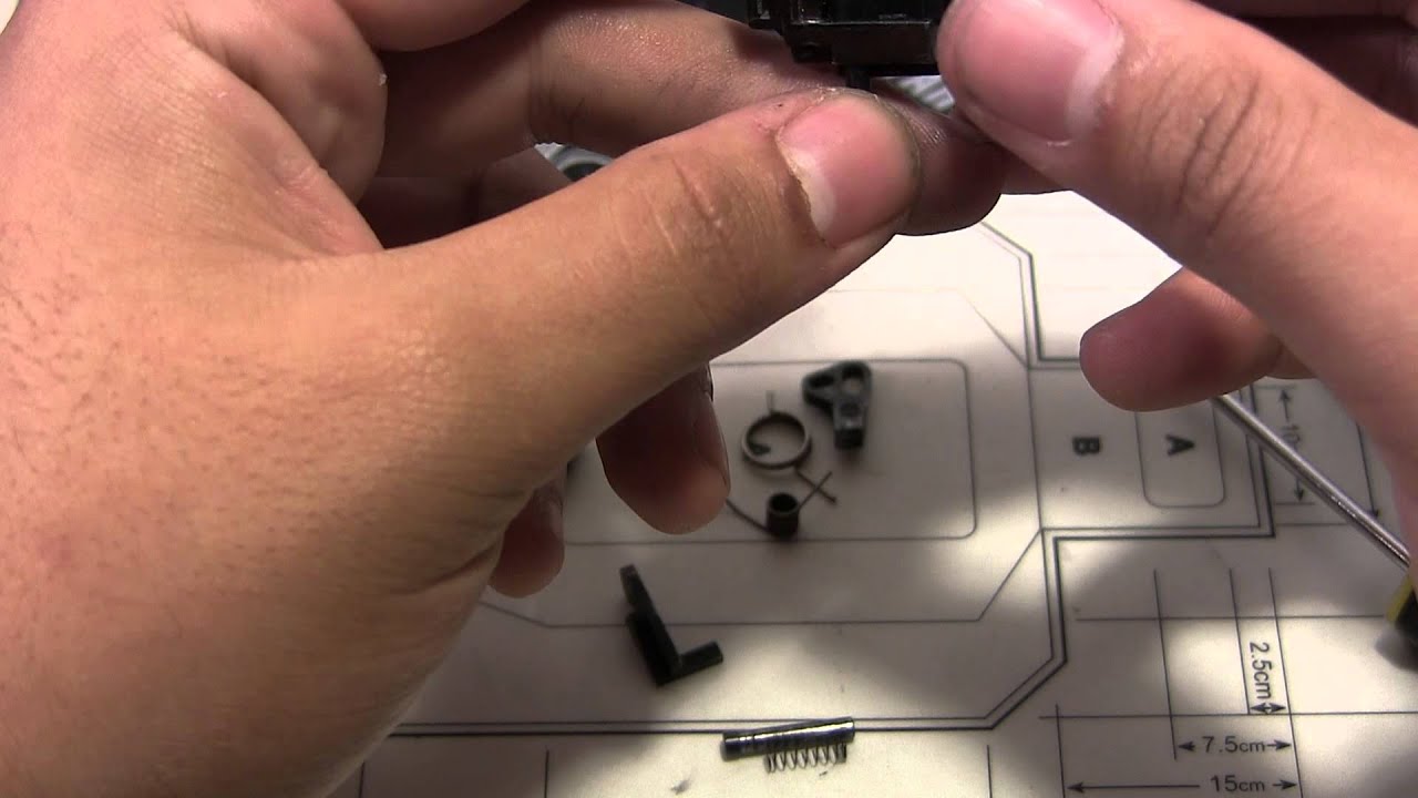 Tokyo Marui Glock 17 Hammer Assembly Break Down (HD)