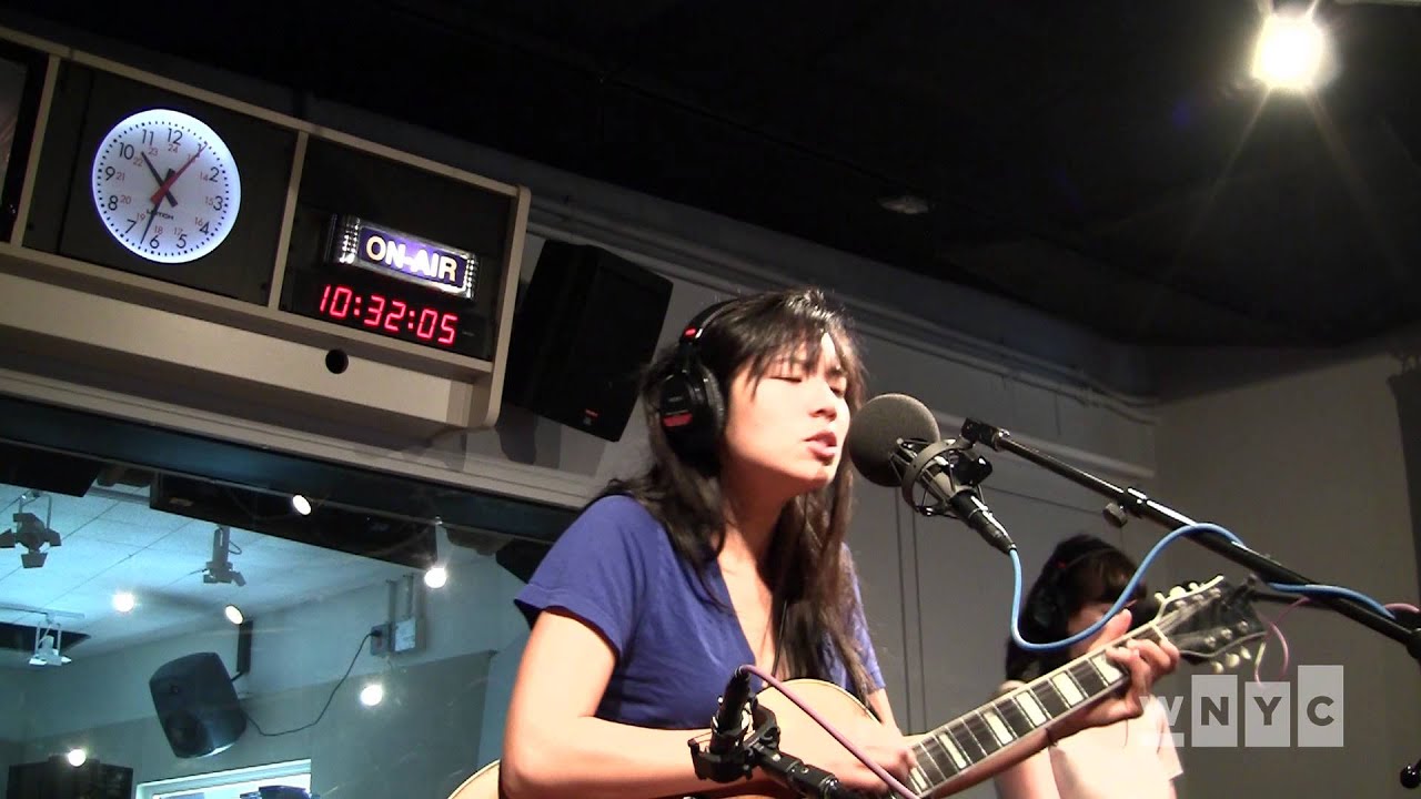 Thao and the Get Down Stay Down 