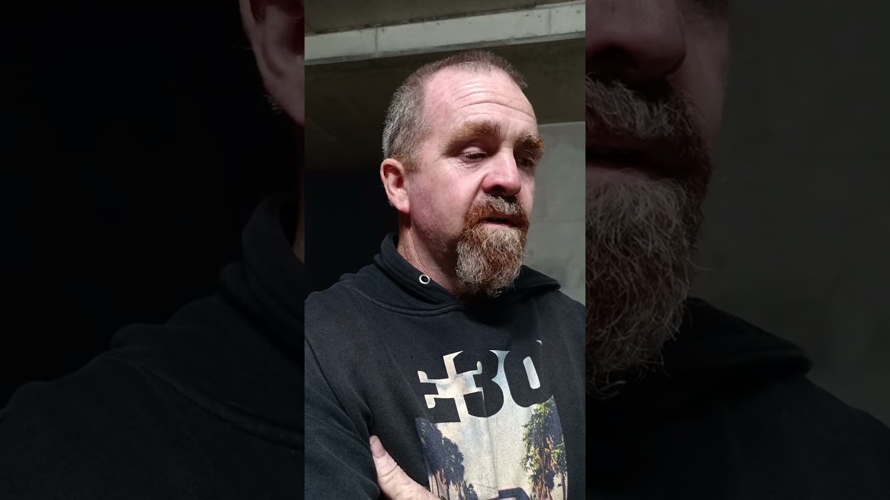 Ощущение, будто ты в мечте, как в E30 M3, стена вокруг.