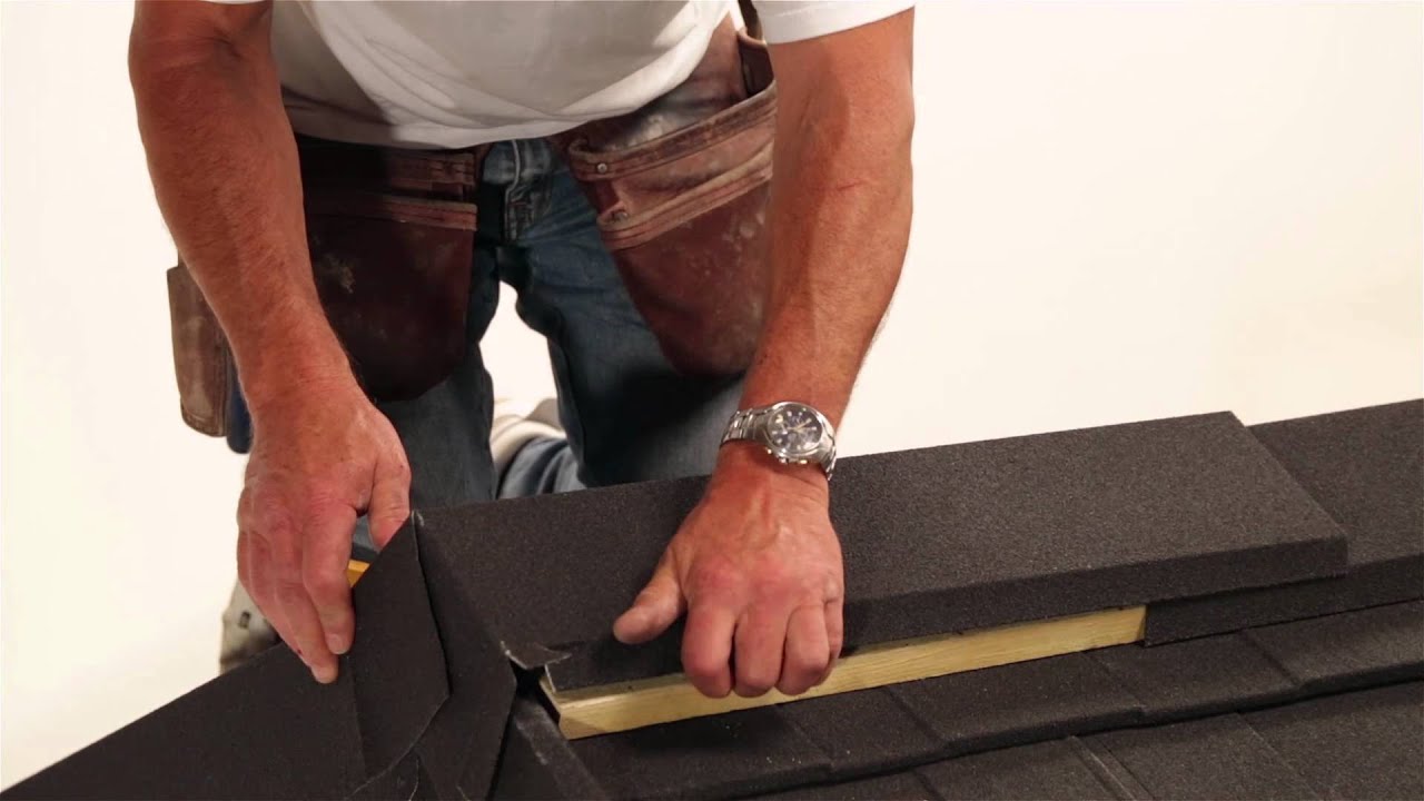 Fixing / Installing Lightweight Roofing: Fitting the Ridge