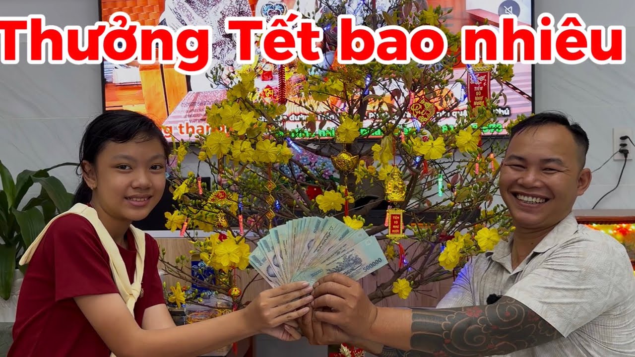 Thưởng Tết khủng. Vui mừng lãnh tiền thưởng cuối năm