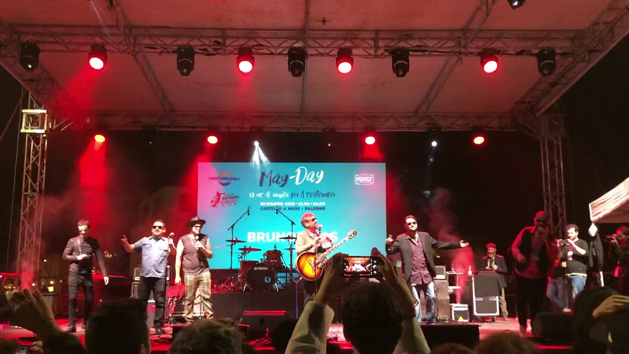 Una canzone indie - Enzo Savastano ft. Brunori Sas, Roy Paci, Diodato, Picciotto e Renzo Rubino
