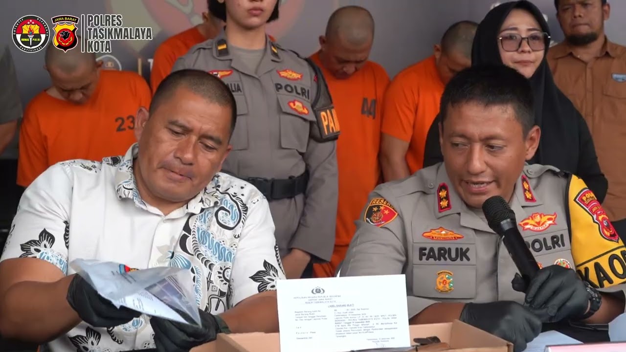 POLRES TASIKMALAYA KOTA UNGKAP KASUS PENCURIAN DENGAN KEKERASAN MODUS GANJAL ATM