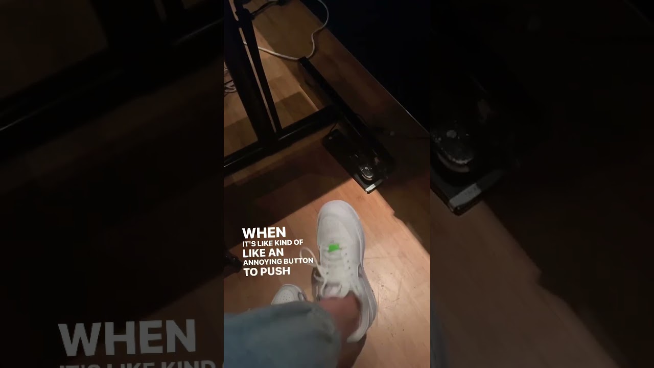 Talk back foot switch
