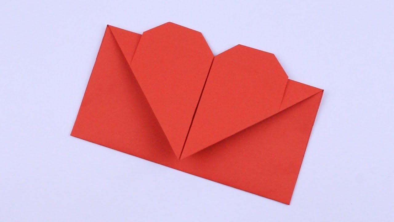 Comment faire une enveloppe avec un coeur en papier