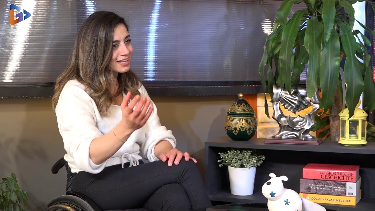 Pınar'la Hey! Buraya Bakar mısınız? / Tuğçe Akgün ile tekerlekli sandalyeyle hayat