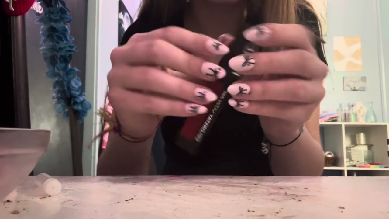My first asmr video ever (it’s really bad)