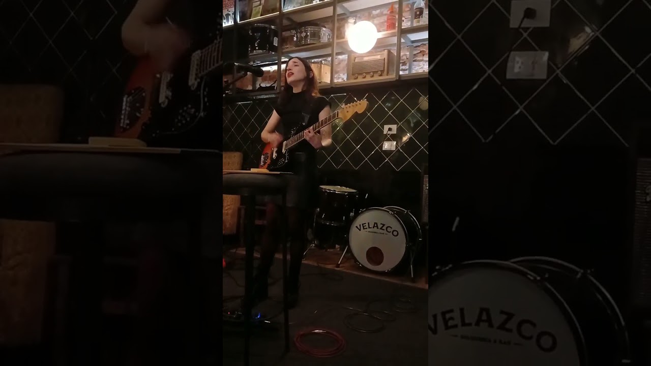 Mora Riel. Full Show Velazco Disquer&iacute;a Bar 19 04 2025 parte 4