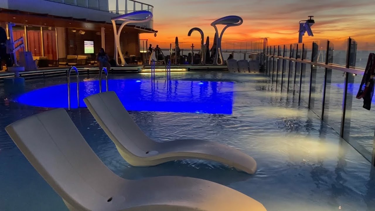 Carnival Celebration Touring the Ship and our Cabin Day 1 ⚓️🛳️⚓️