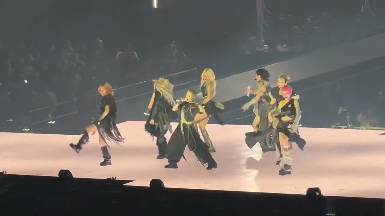 XG - NO GOOD - Osaka Day 1 - WORLD TOUR THE CORE 260217