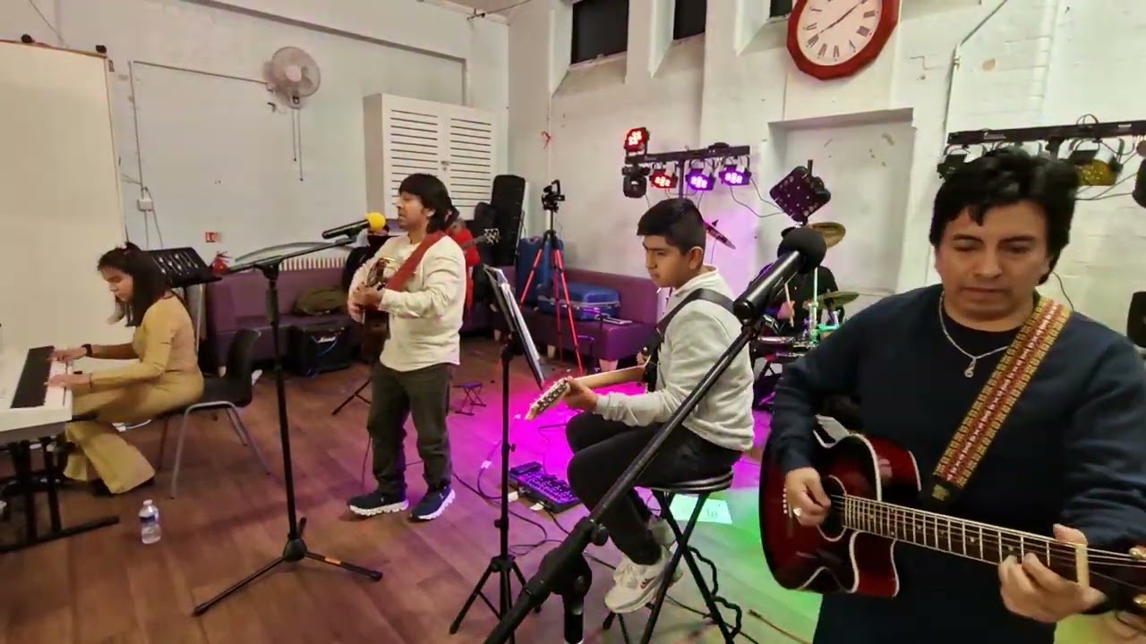 Cover - Nixon Diaz - Belen Villacis - Jared Mamani - Interpretan - Como sufro al recordar -
