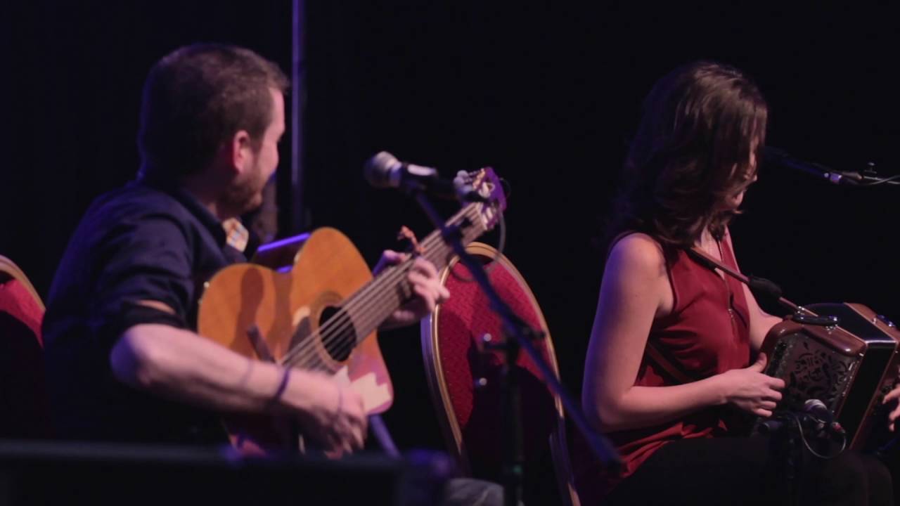 Méabh Begley and Matt Griffin perform at the 2016 Gathering Traditional Festival