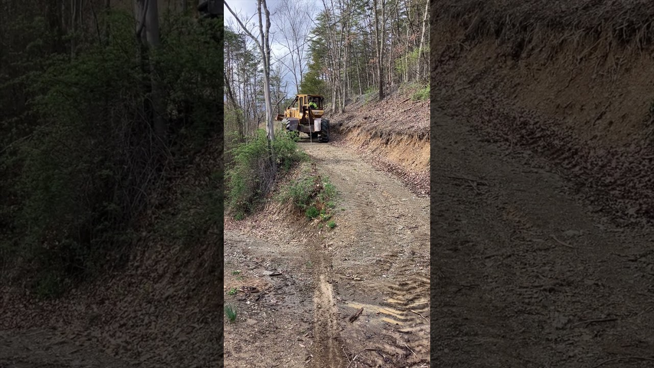 1999 John Deere 540G   (cable skidder)