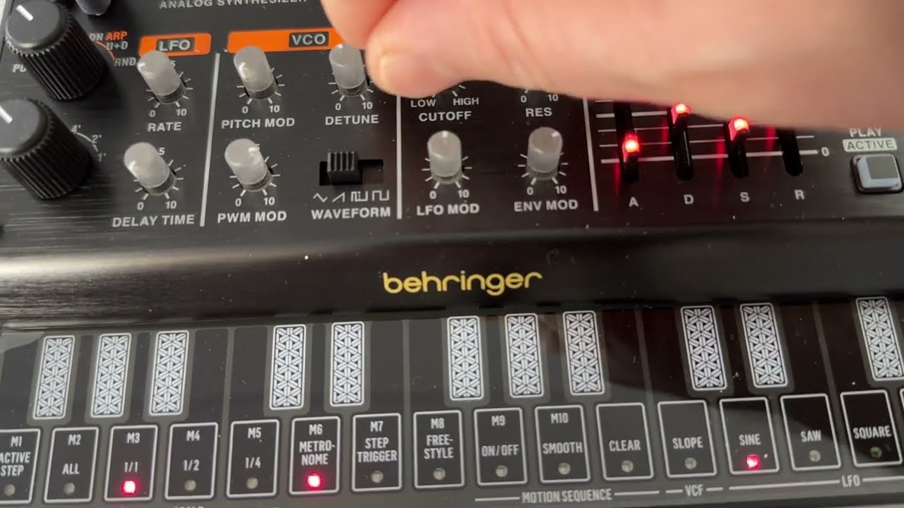 Behringer JT Mini