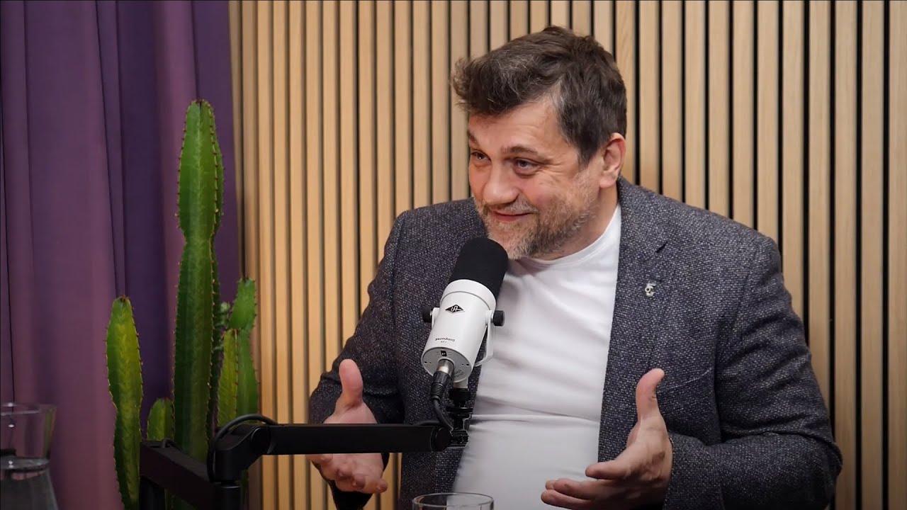Dlaczego tak bardzo lubimy ubarwiać biografie i zdarzenia?