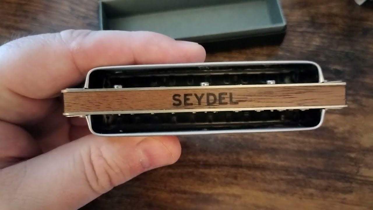 Seydel 1847 Low C Bold Body Harmonica