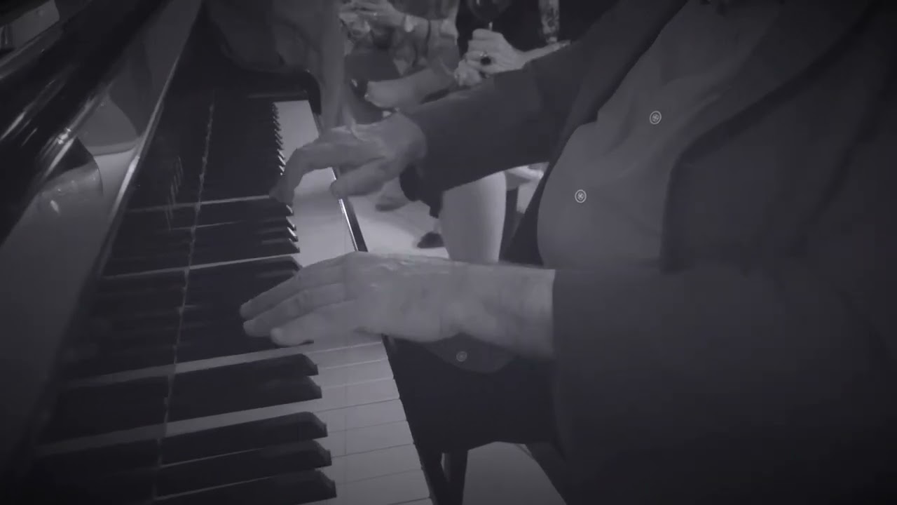 El Maestro Roberto Lozano - Ebb Tide/An Affair to Remember