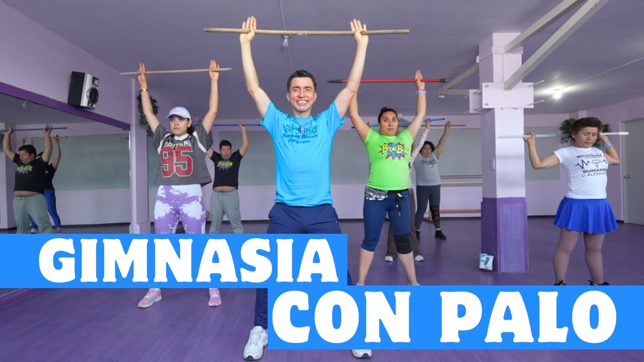 Cardio con Palo: Ritmo, Fuerza y Postura