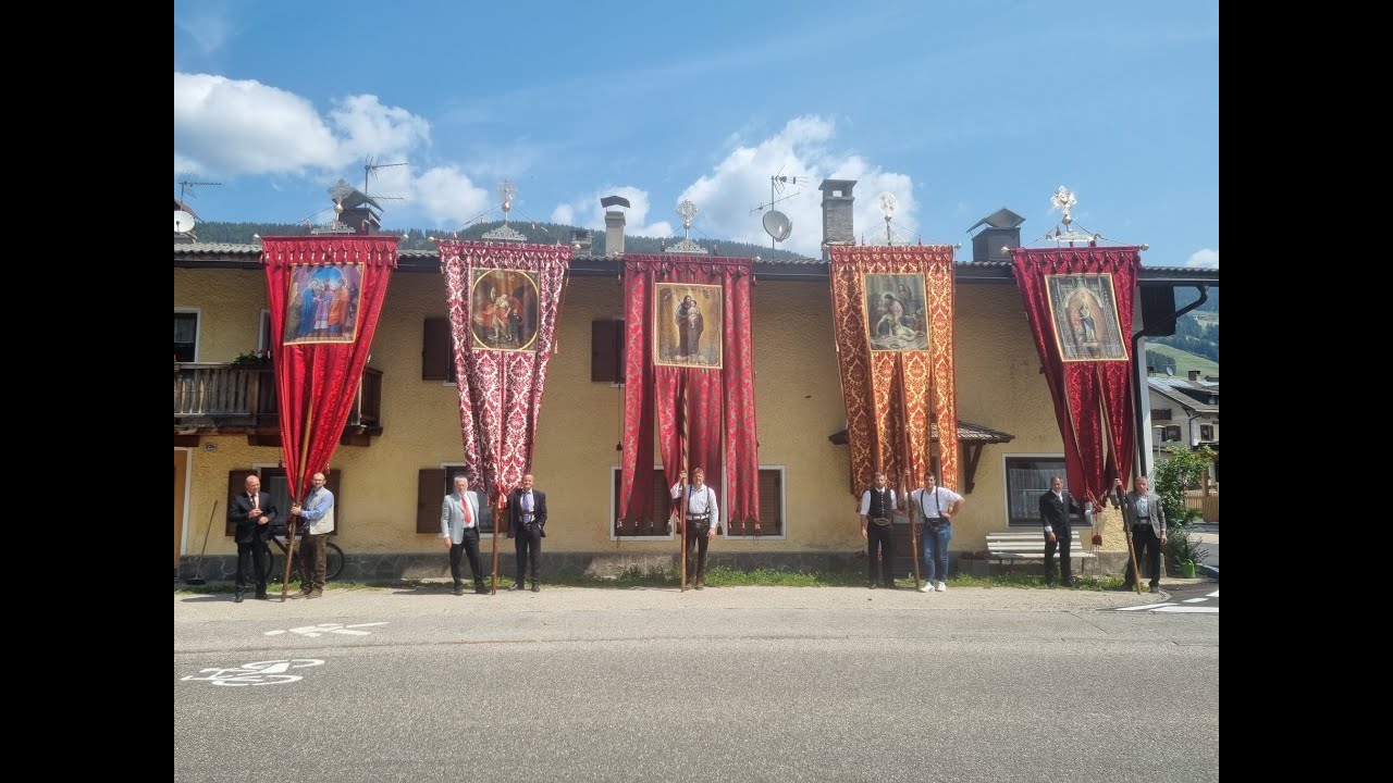Herz Jesu Prozession Niederdorf Pustertal Südtirol 2023
