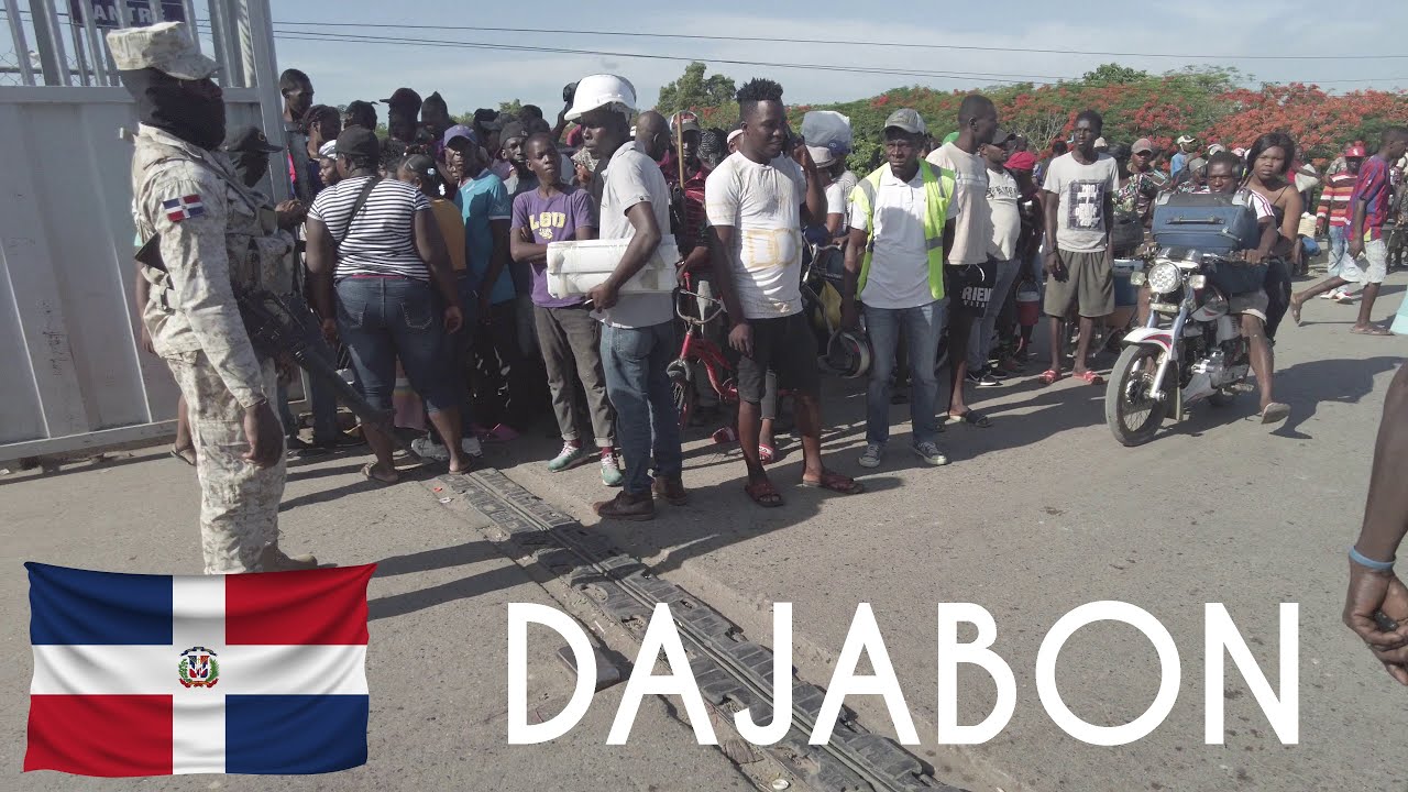 🇩🇴【4K】Crossing the border from Dajabon, Dominican Republic into Haiti by Foot | Haiti 2022 🇭🇹
